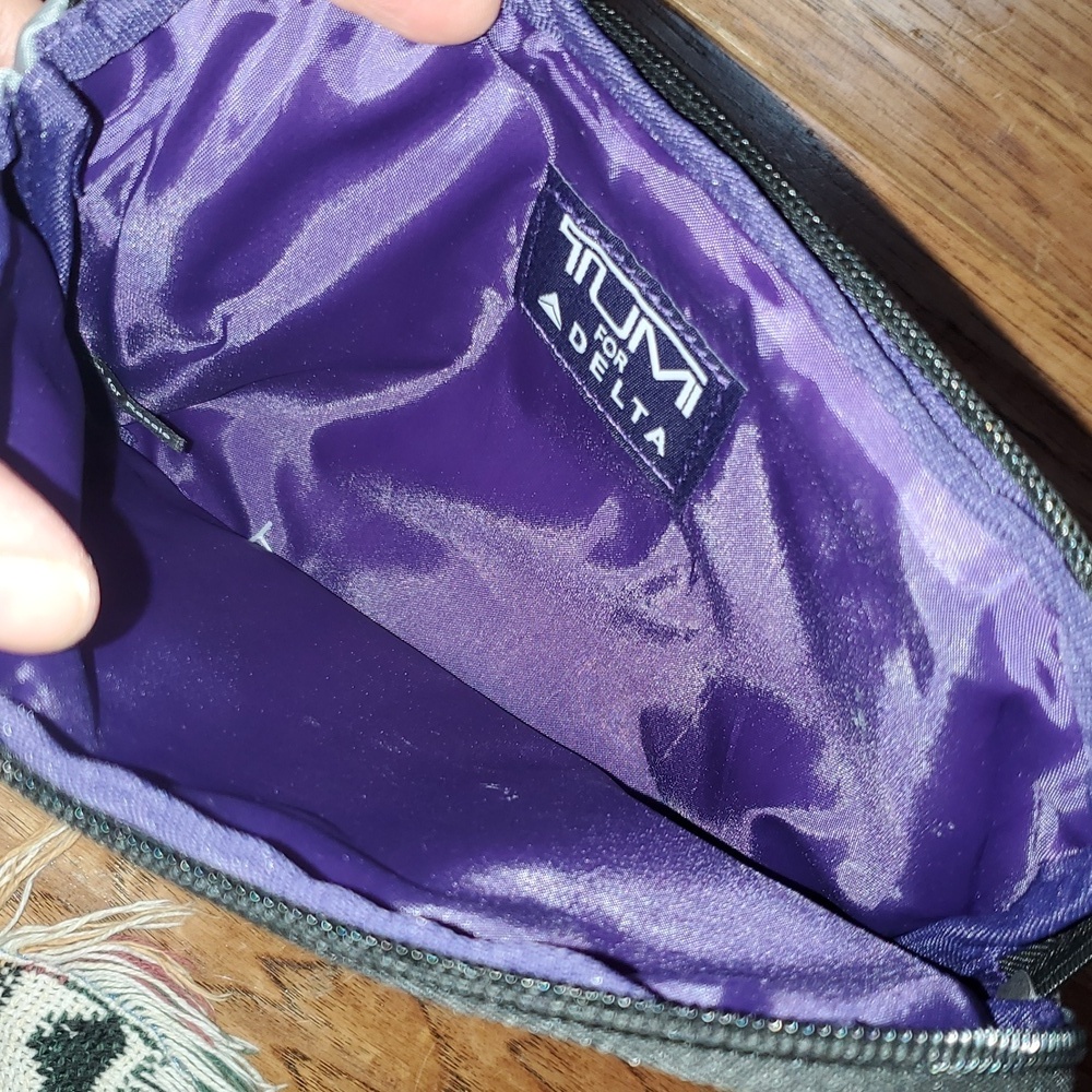 Tumi For Delta Small Travel Pouch - Picture 5 of 6